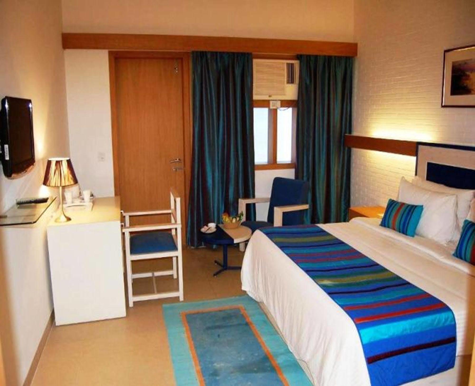 Peerles Sarovar Portico Port Blair Eksteriør bilde